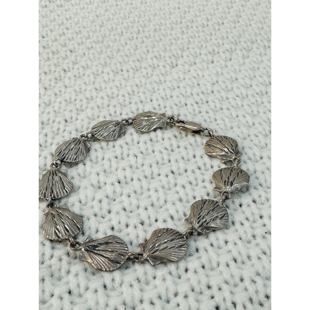 Vintage Silver Tone Seashell Scallop Link Bracelet Coastal 6.75"